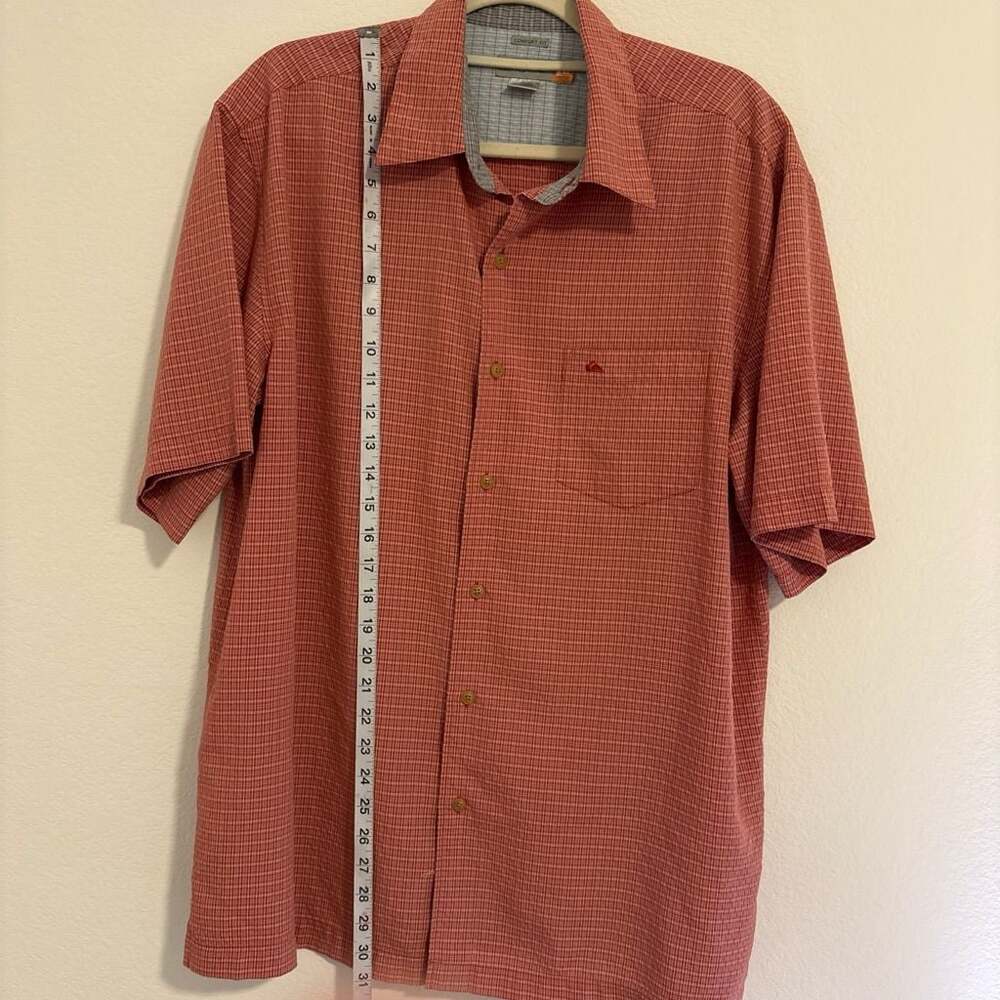 Quiksilver Men's Short Sleeve Button Down Shirt Red Micro Check Comfort Fit